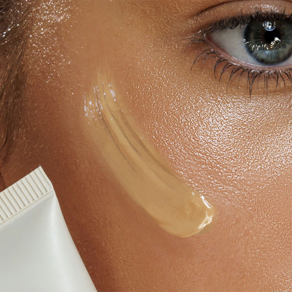 SPF 50 Tinted Moisturiser - Image 7